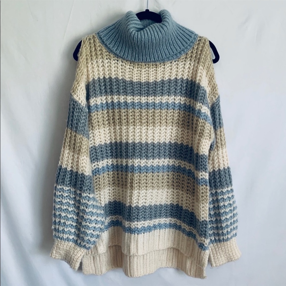 Paris To Jena Oversized Sweater Crochet Cold Shoulder Turtleneck Size S